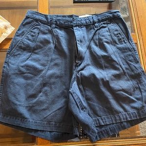 Navy blue Eddie Bauer shorts